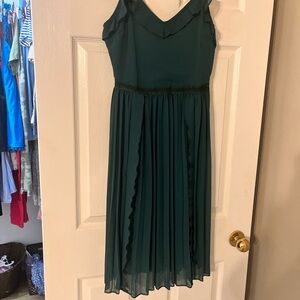 Elegant Green Pleated Dress NWOT